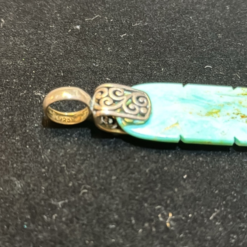 Navajo Sterling silver and turquoise feather pendant signed XS - Picture 9 of 11